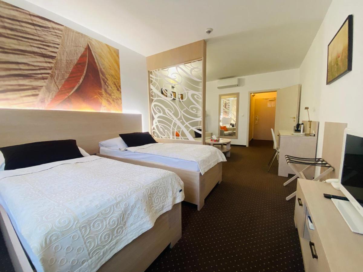 Hotel Slameny Dom & Spa Malá Ida Dış mekan fotoğraf