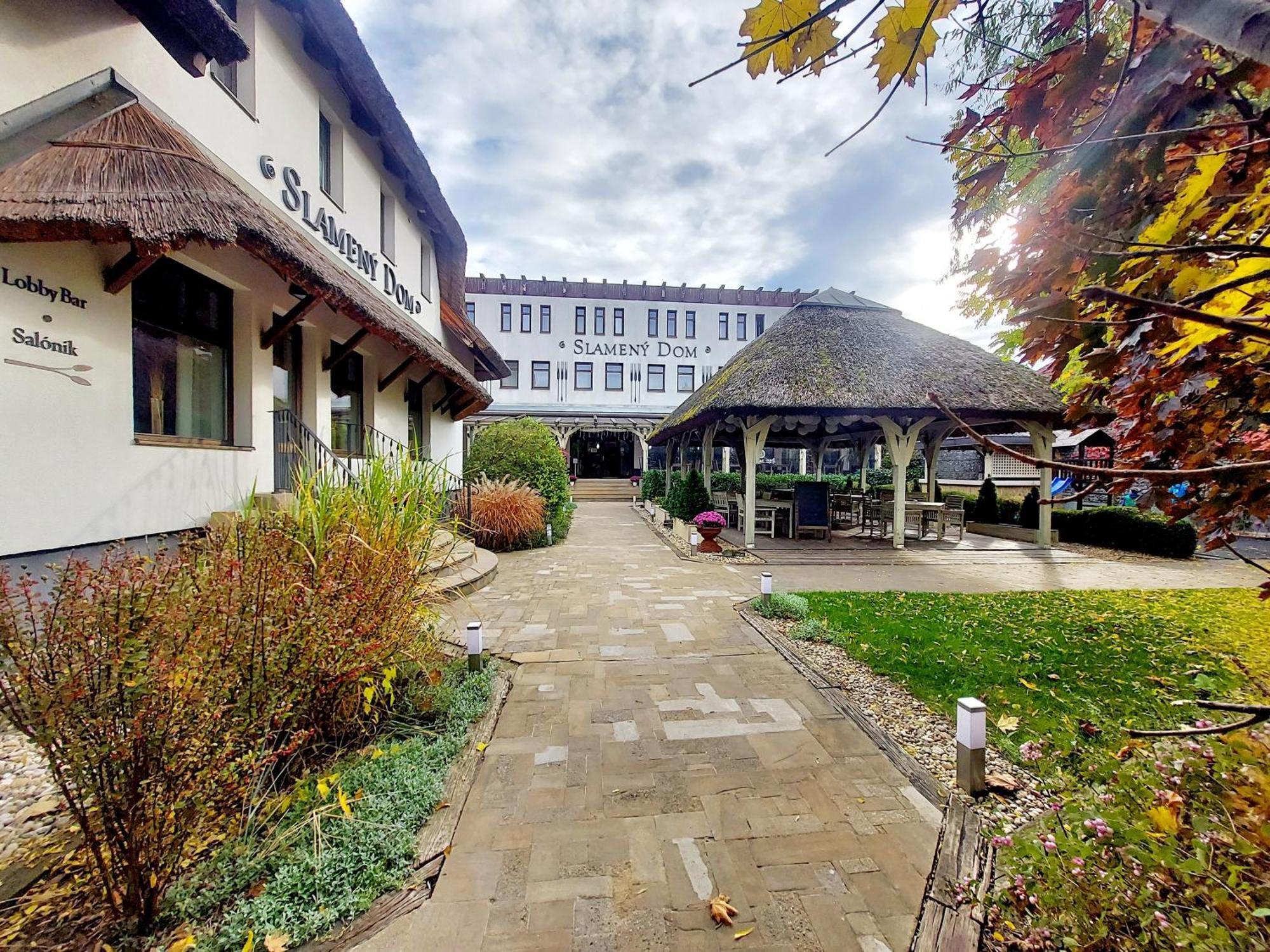 Hotel Slameny Dom & Spa Malá Ida Dış mekan fotoğraf